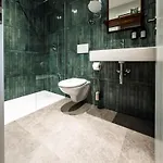 Шале La Tzoumaz Lodge *