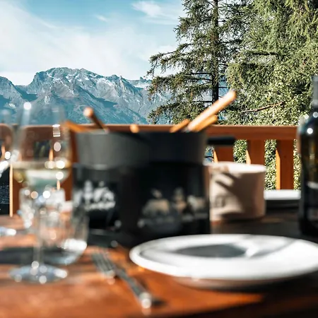 La Tzoumaz Lodge Chalet