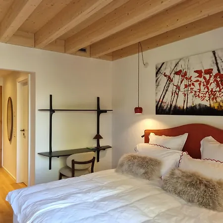 Chalet La Tzoumaz Lodge *