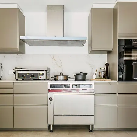 Chalet La Tzoumaz Lodge *