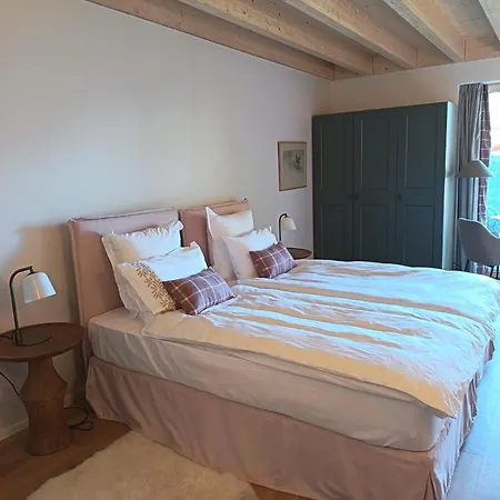 La Tzoumaz Lodge Chalet