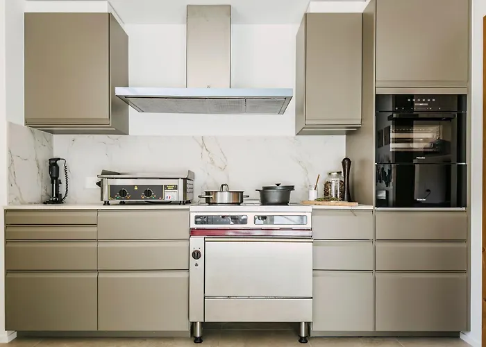 Σαλέ La Tzoumaz Lodge *