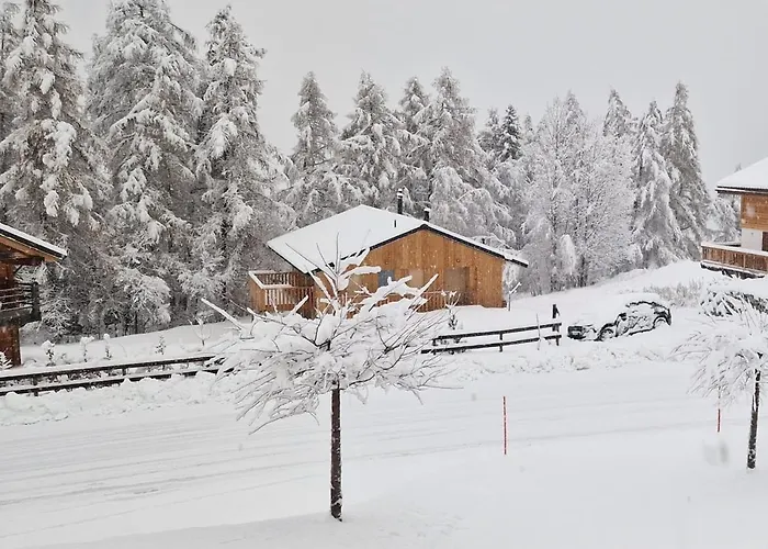 Σαλέ La Tzoumaz Lodge *