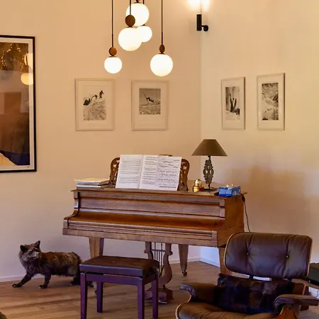 בקתה La Tzoumaz Lodge לה צומאז
