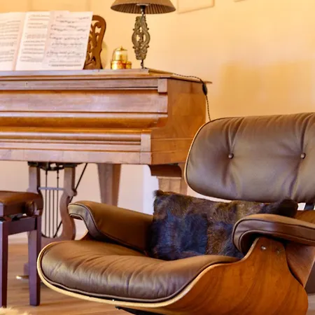 La Tzoumaz Lodge בקתה